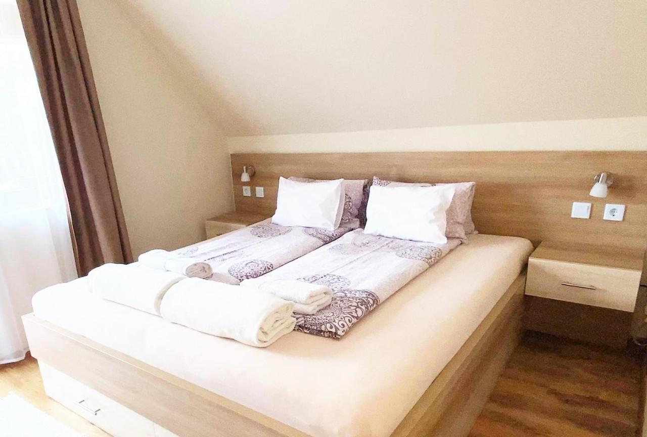Apartman Siesta Buek - Buekfuerdo 외부 사진