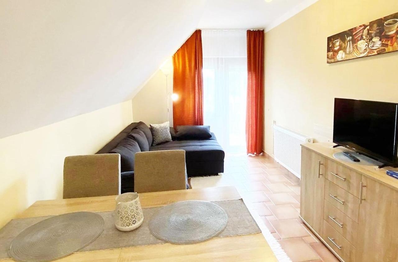 Apartman Siesta Buek - Buekfuerdo 외부 사진