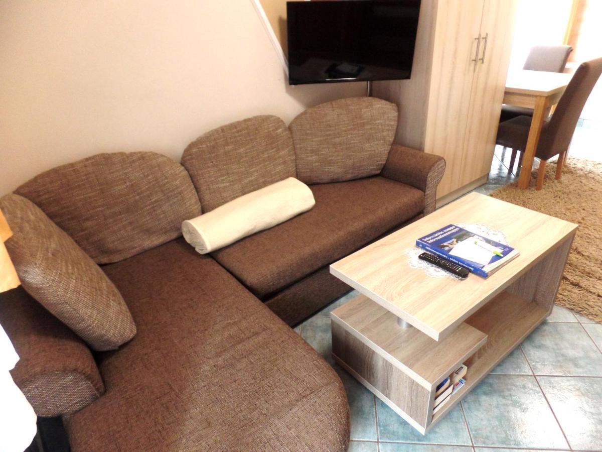 Apartman Siesta Buek - Buekfuerdo 외부 사진