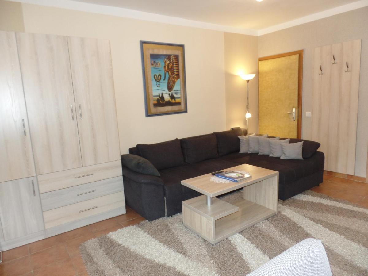 Apartman Siesta Buek - Buekfuerdo 외부 사진