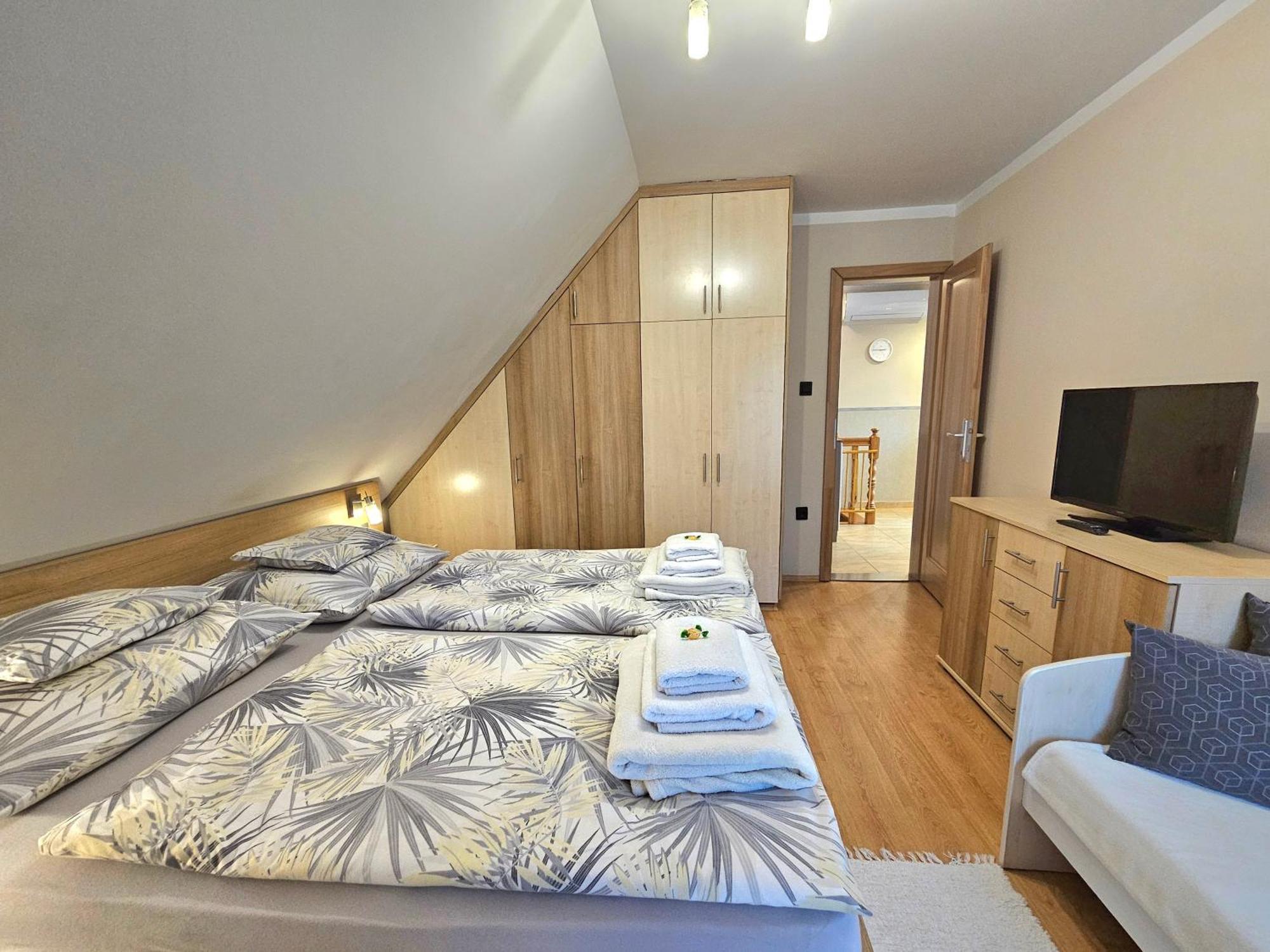 Apartman Siesta Buek - Buekfuerdo 외부 사진
